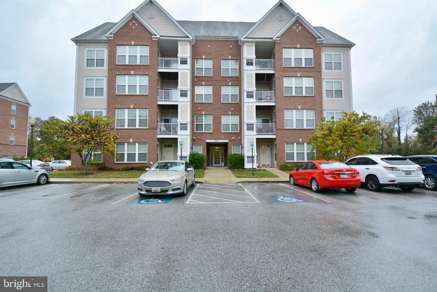 Property Photo: 2801 S Forest Run Drive 1-203 MD 20747