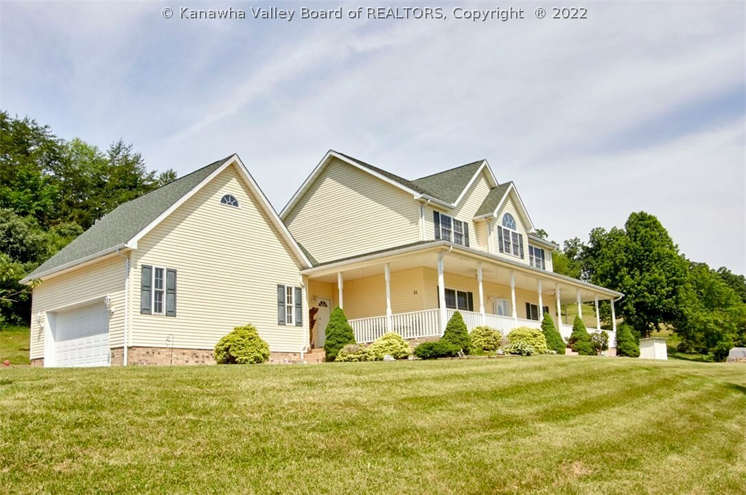 Property Photo: 11 Delana Court WV 25320