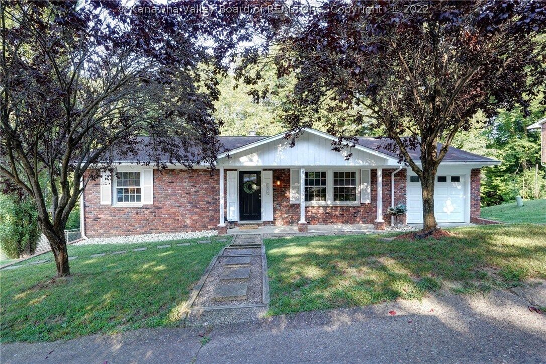Property Photo: 2579 Benson Drive WV 25302