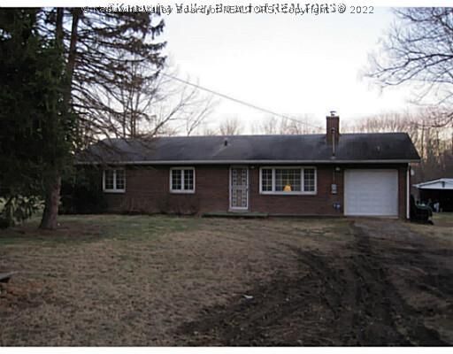 Property Photo:  1532 Dutch Ridge  WV 25045 