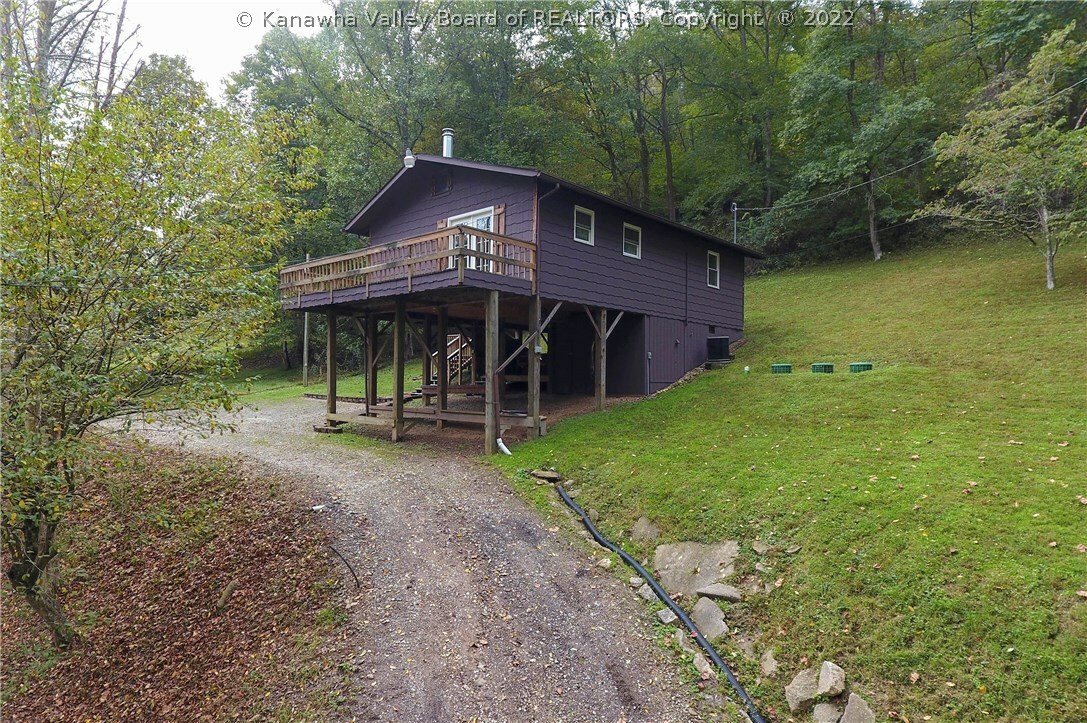 Property Photo: 2543 Browns Creek Road WV 25177