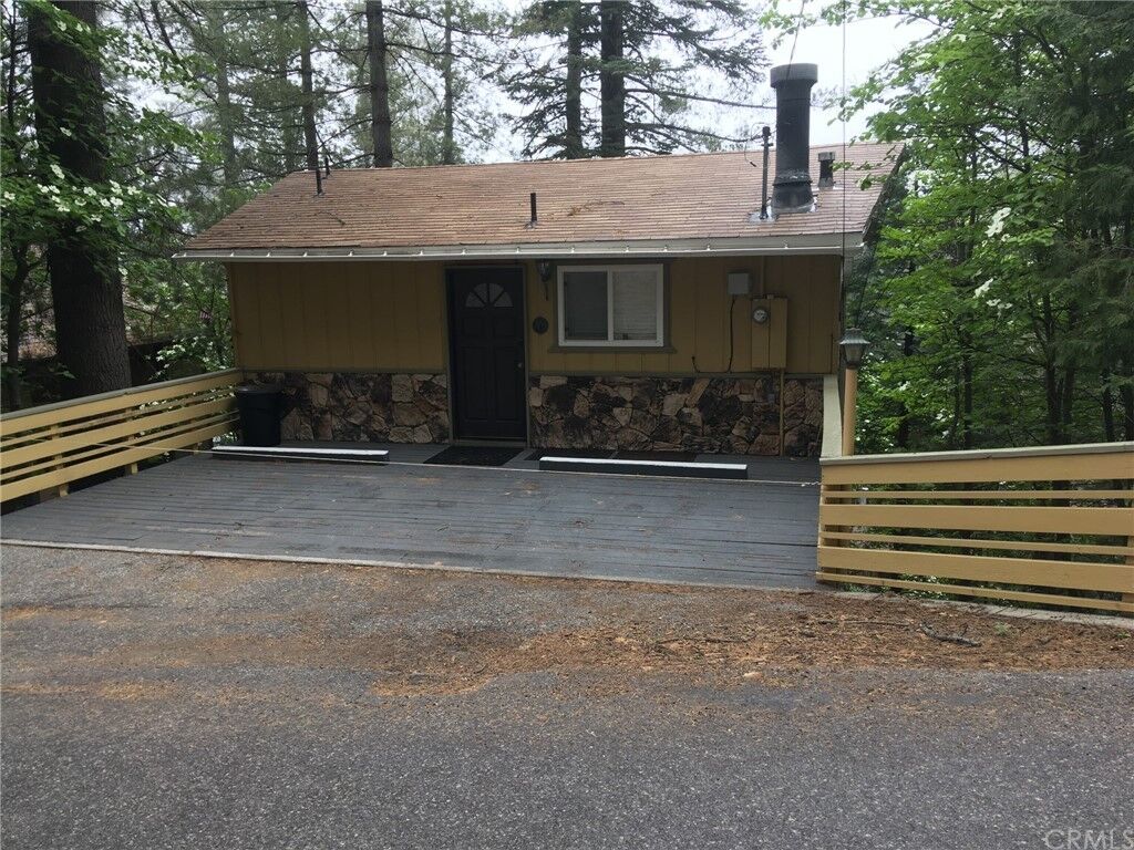 Property Photo:  28380 Larchmont Lane  CA 92325 
