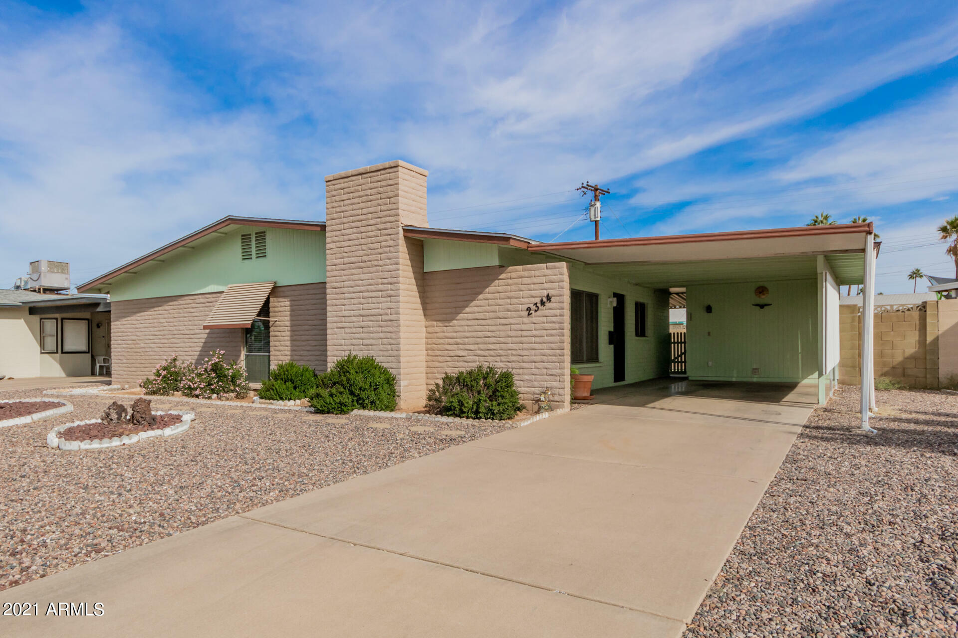 Property Photo: 2344 E Birchwood Avenue AZ 85204