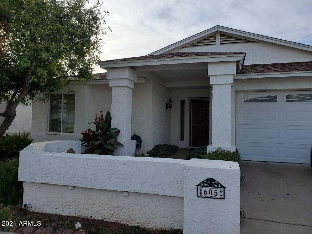 Property Photo:  605 W Sandra Terrace  AZ 85023 