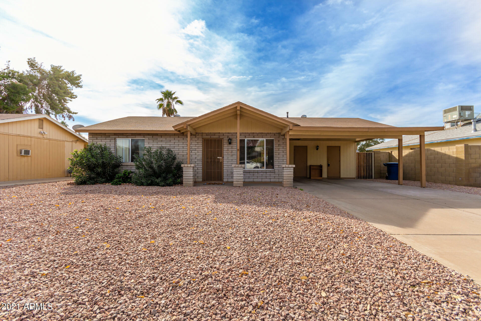 Property Photo:  701 E Sesame Street  AZ 85283 