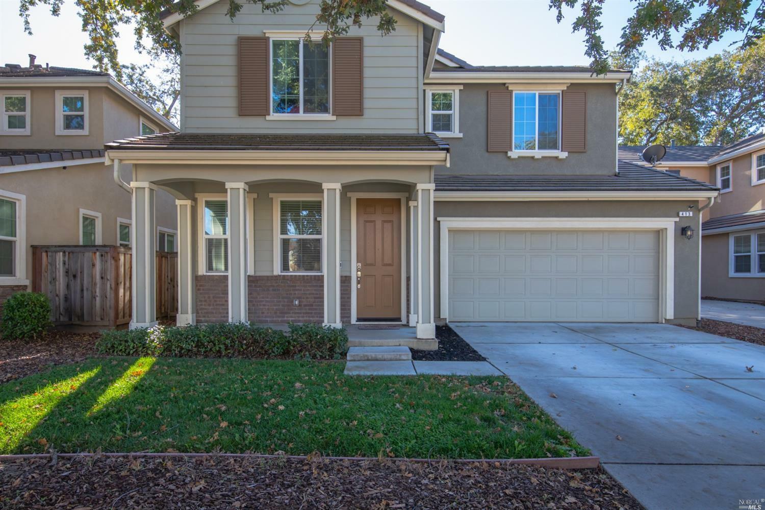 Property Photo:  413 Comstock Way  CA 95688 