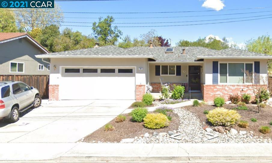 Property Photo:  