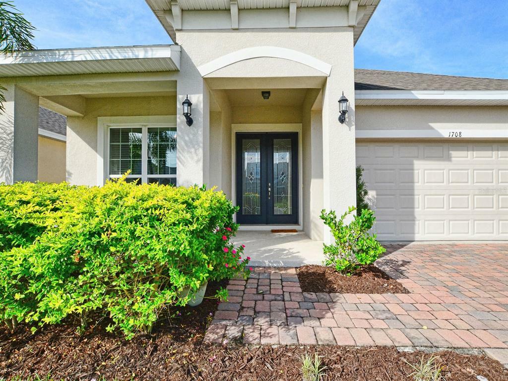 Property Photo: 1708 Hawksbill Lane FL 34771