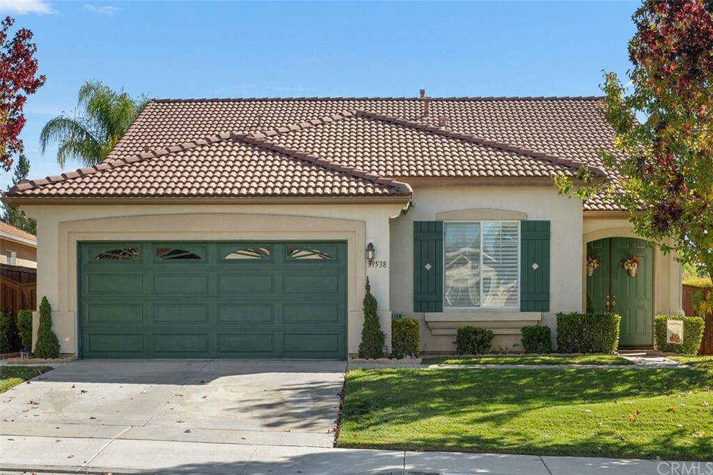 Property Photo:  39538 Stags Leap Drive  CA 92563 