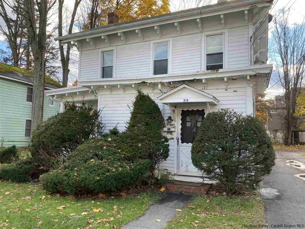 Property Photo:  39 Canal  NY 12428 