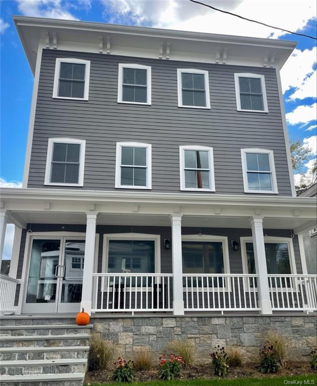 Property Photo:  22 Edgemont Road 3C  NY 10536 