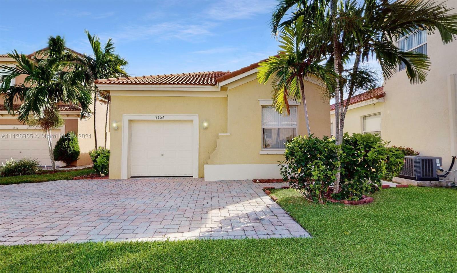 Property Photo:  3706 NE 9th Ct  FL 33033 