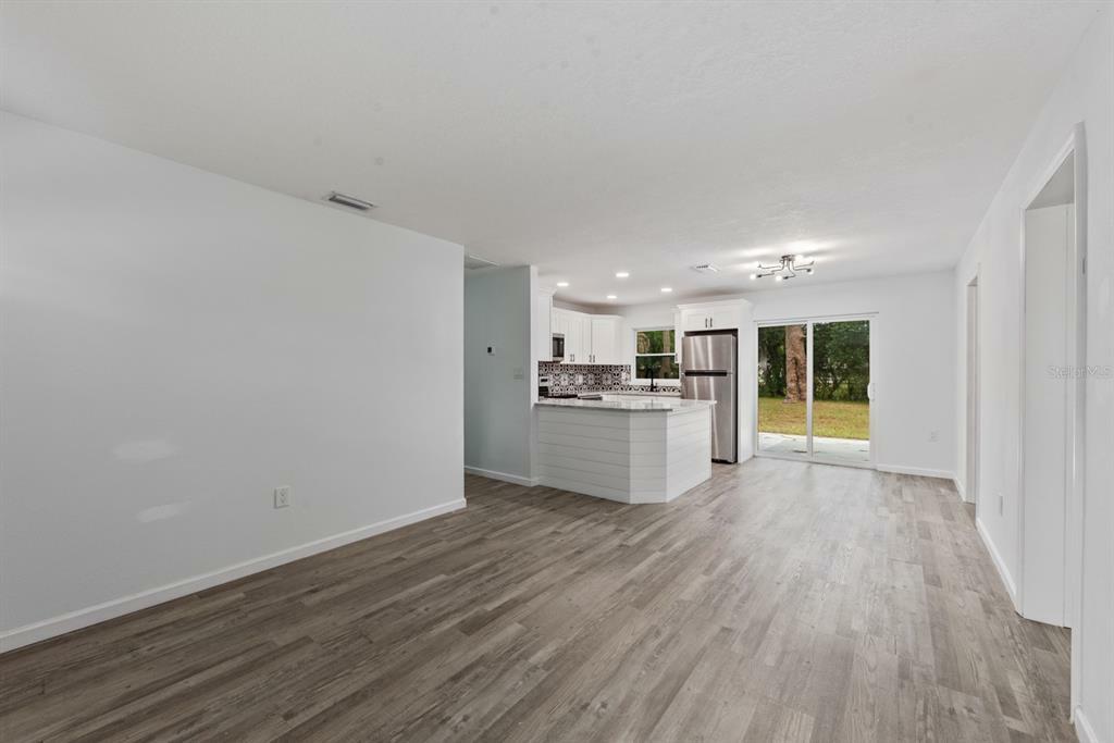 Property Photo:  5025 Bell Meade Drive  FL 34232 