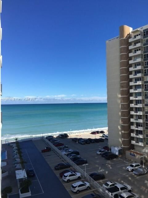 Property Photo: 3140 S Ocean Dr 701 FL 33009
