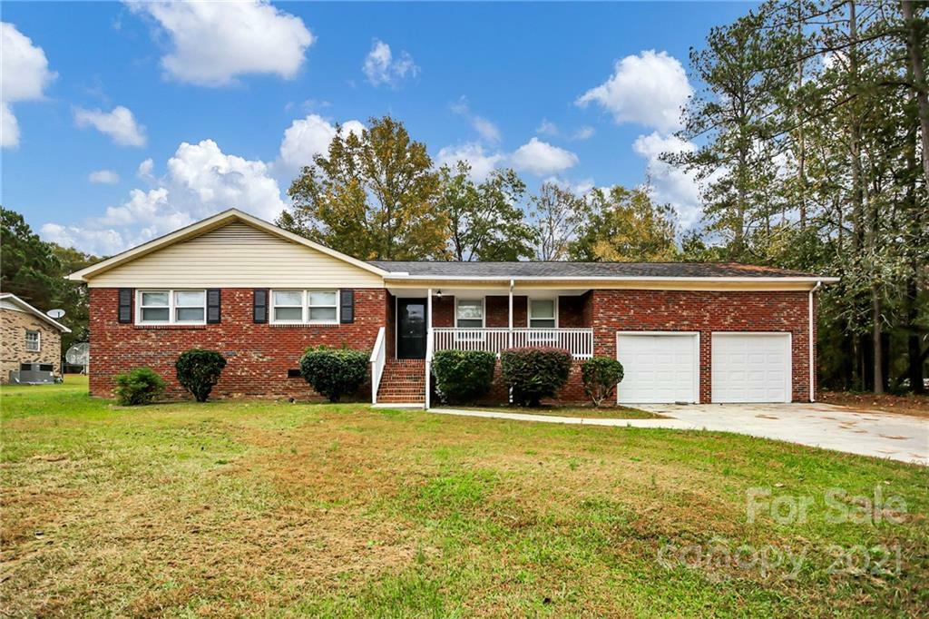 Property Photo:  2599 Lewis Drive  SC 29720 