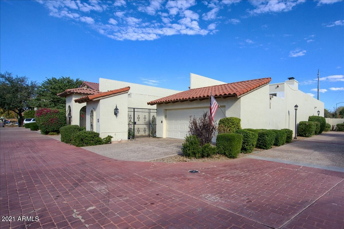 Property Photo: 77 E Missouri Avenue 17 AZ 85012