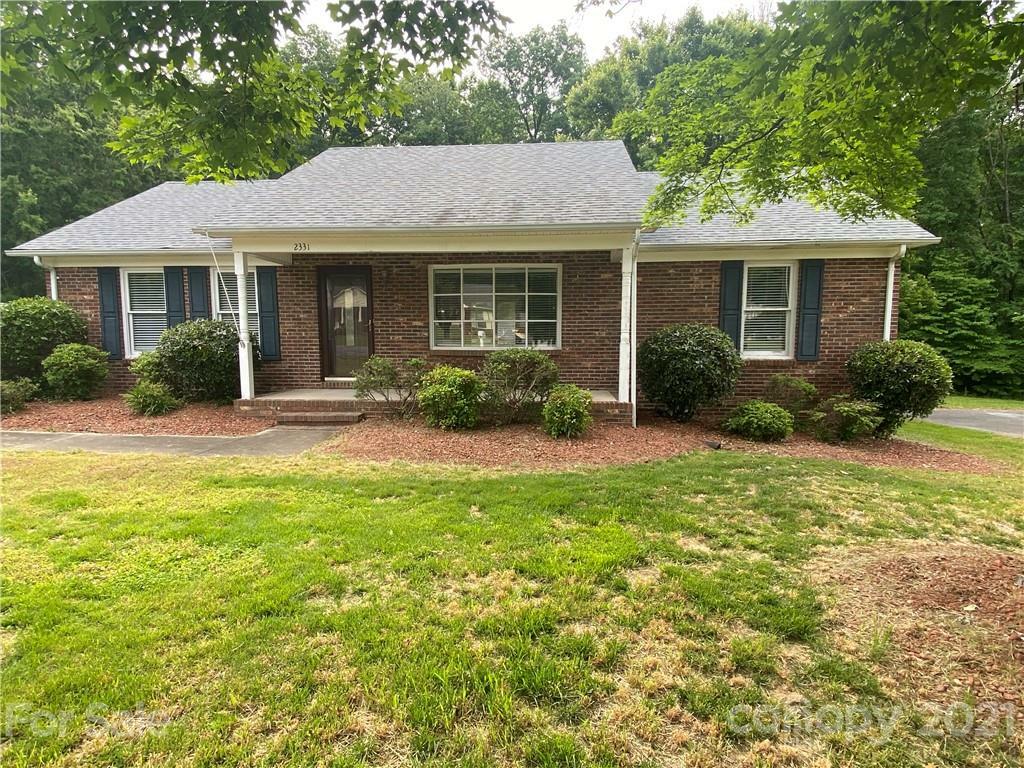 Property Photo:  2331 Ellerbe Drive  NC 28083 