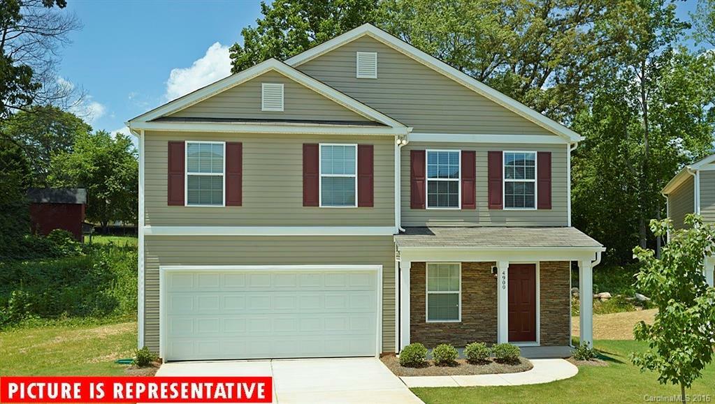Property Photo: 4924 Acorn Forest Lane 111 NC 28269