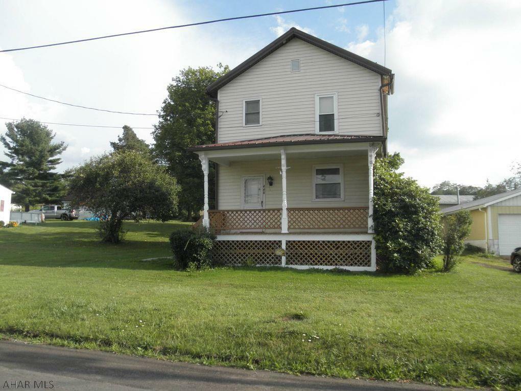 Property Photo:  448 Keystone  PA 15552 