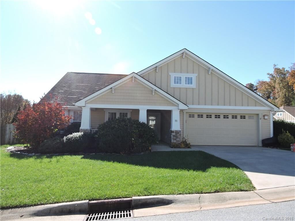 Property Photo: 48 Sunview Circle NC 28704