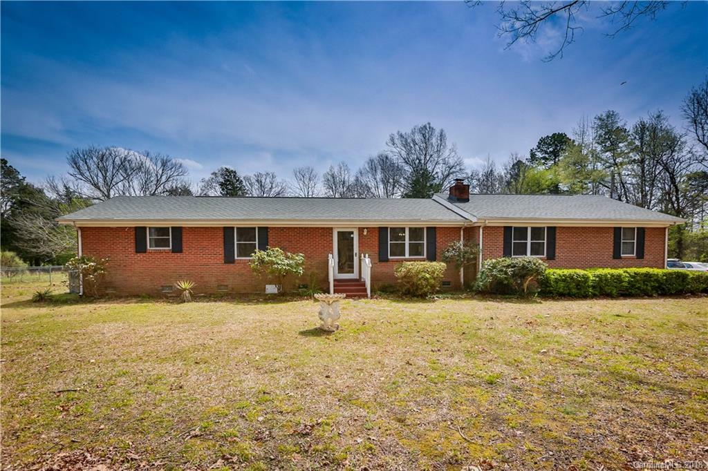 Property Photo:  2365 Woodberry Lane  SC 29714 