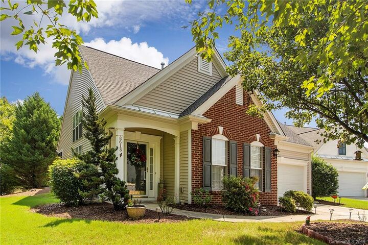 8618 Robinson Meadow Court  Charlotte NC 28277 photo