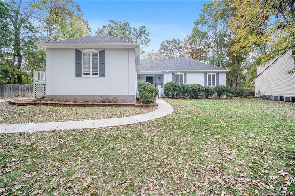Property Photo: 7131 Colony Road NC 28226