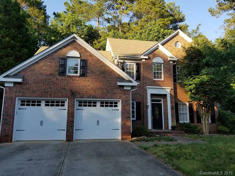 7001 Scuppernong Court  Charlotte NC 28215 photo