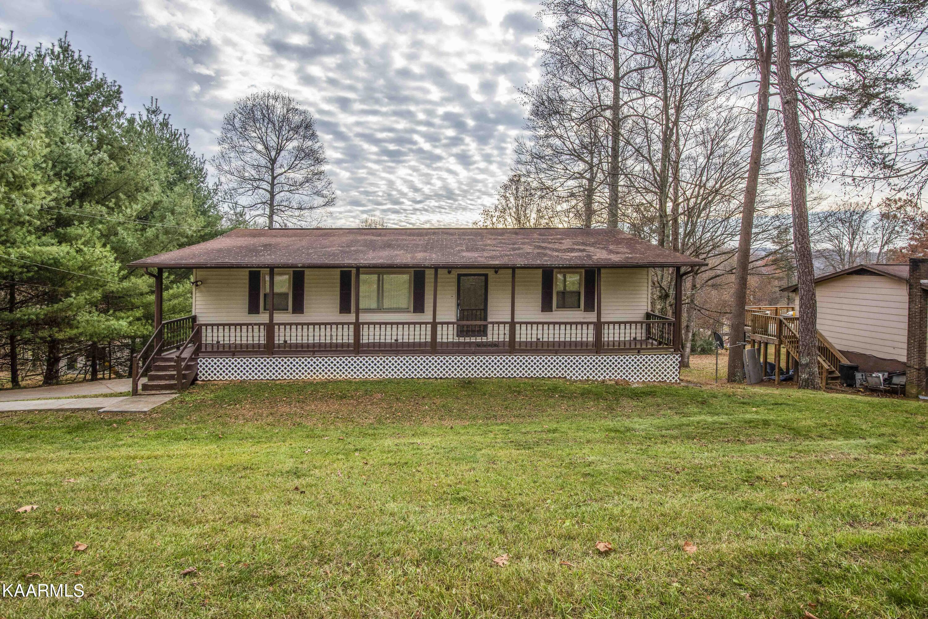 419 Forest Hills Drive  New Tazewell TN 37825 photo