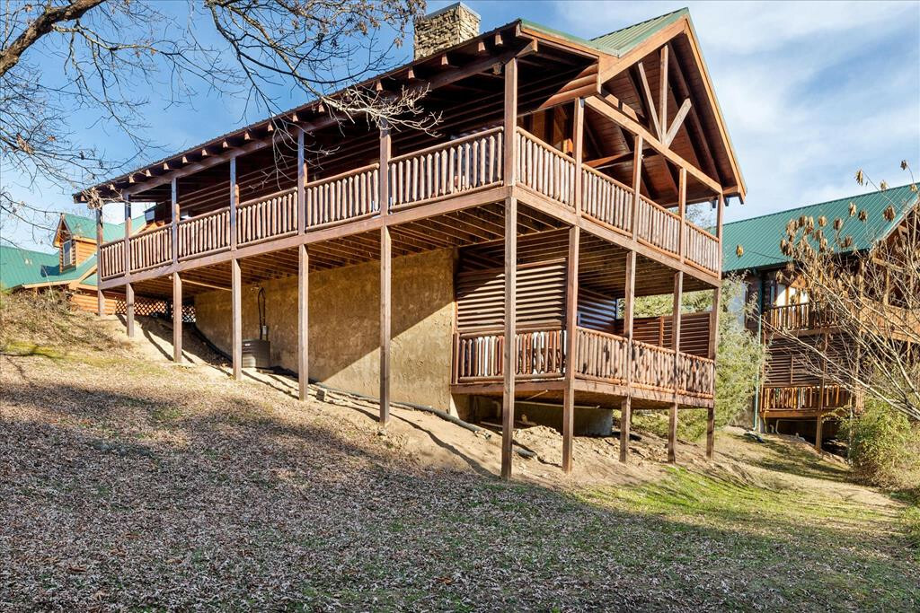 Property Photo: 3237 White Falcon Way TN 37863
