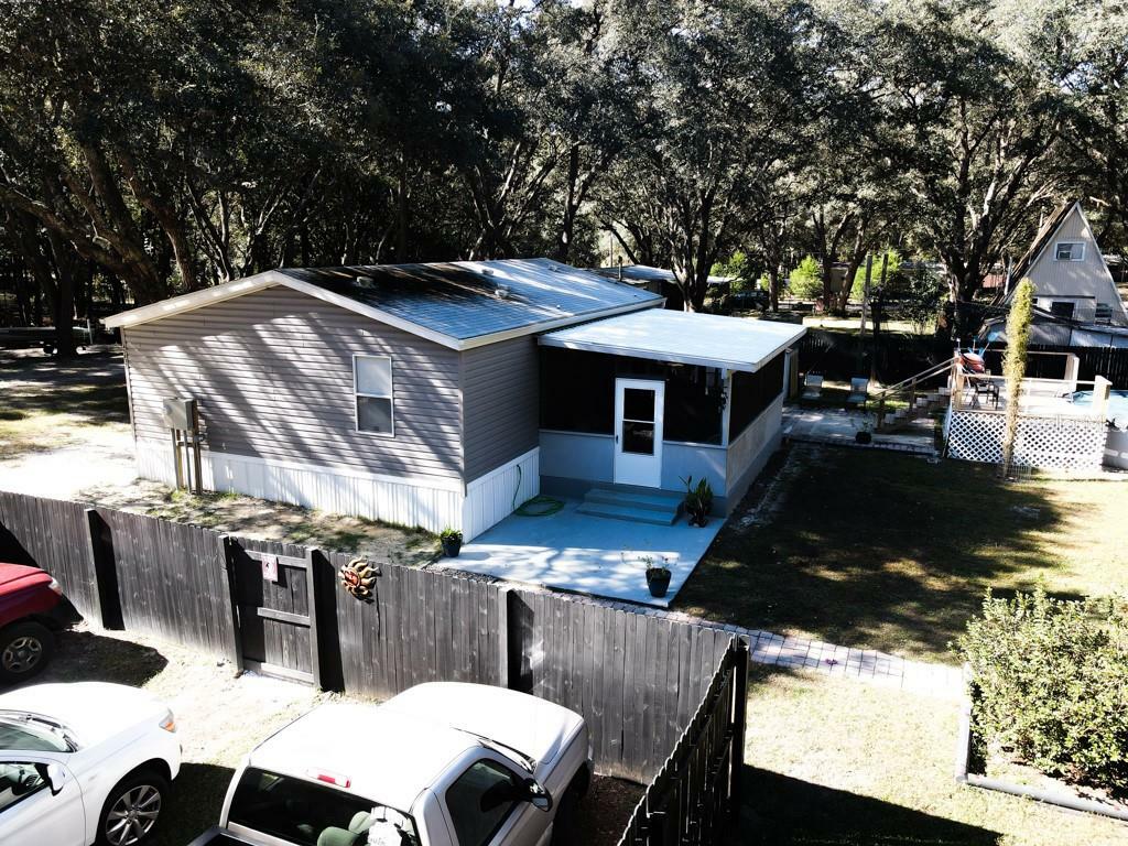 Property Photo:  45837 Michigan Road  FL 32702 