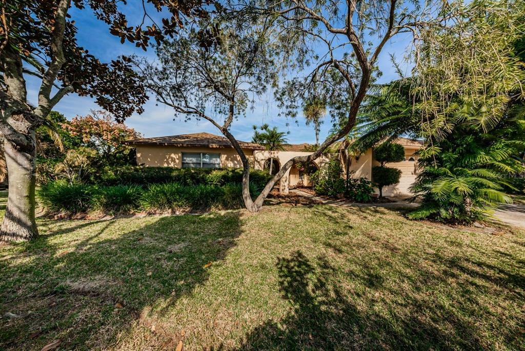 Property Photo:  12195 Orange Blossom Drive  FL 33772 