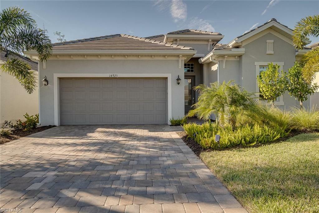 Property Photo:  14925 Blue Bay Circle  FL 33913 