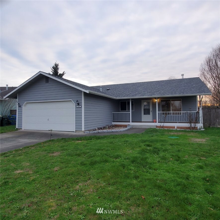 Property Photo:  9804 Ramsay Court SE  WA 98597 