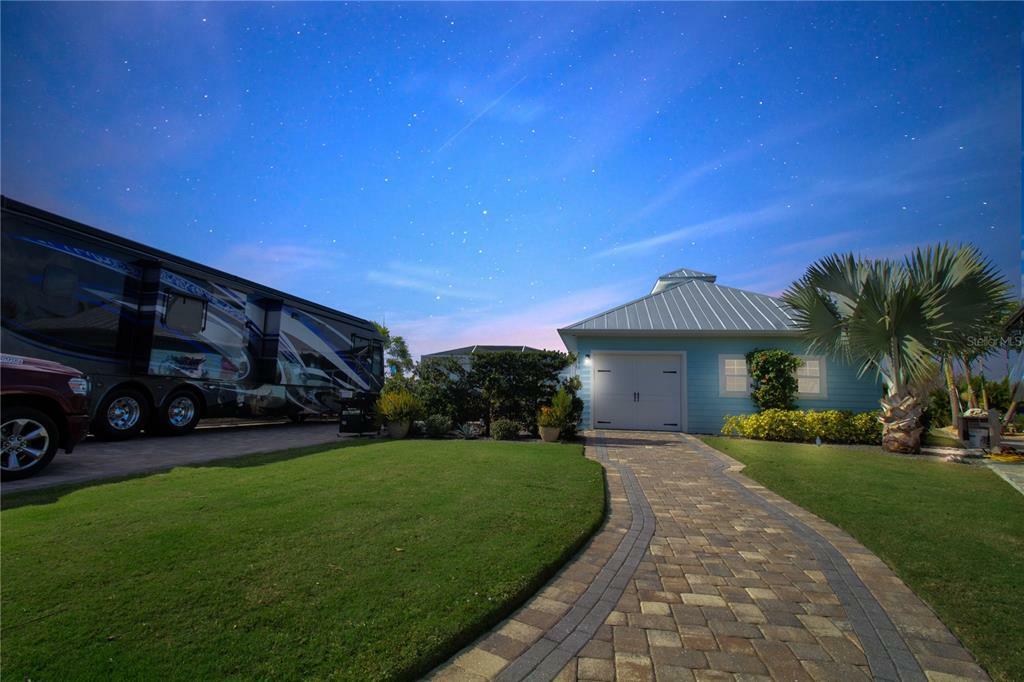 Property Photo:  8196 SW Sand Crane Circle  FL 34269 