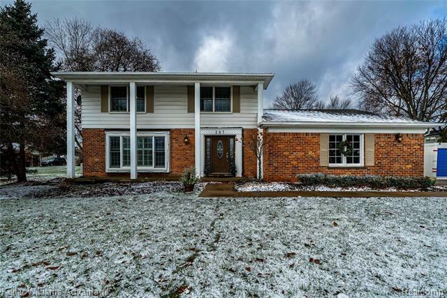 Property Photo: 287 Millington Court MI 48304