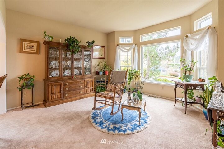 Property Photo: 35346 11th Court SW WA 98023