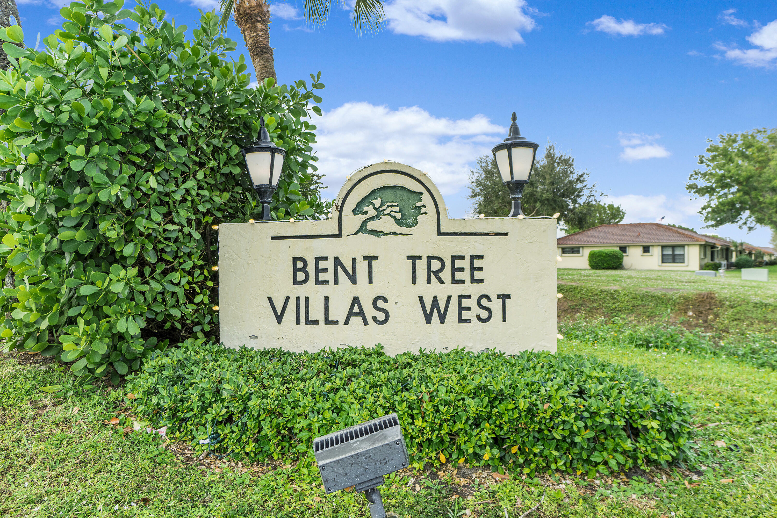 Property Photo:  4670 Rosewood Tree Court B  FL 33436 