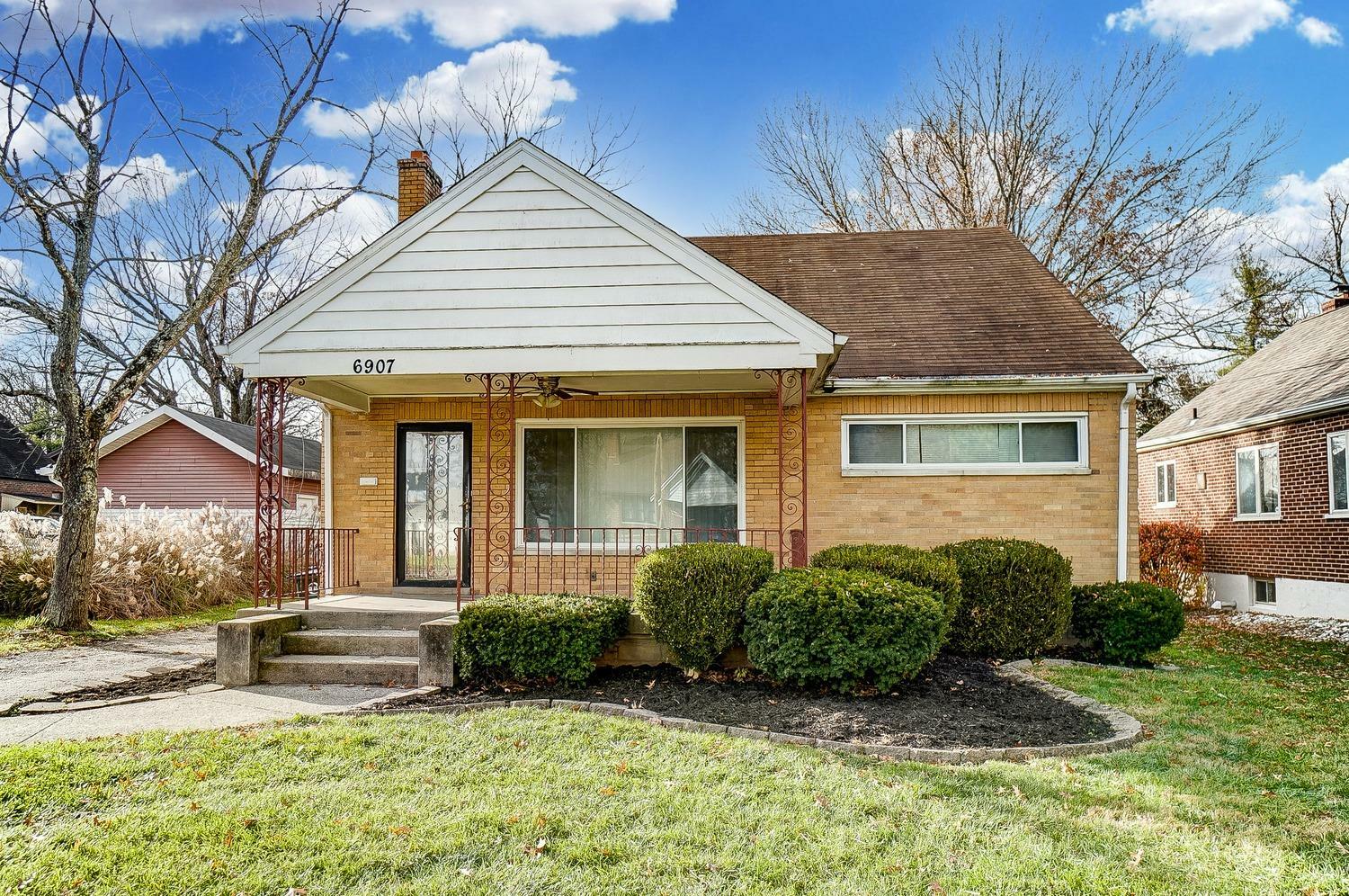 Property Photo: 6907 Kleindale Ave OH 45231