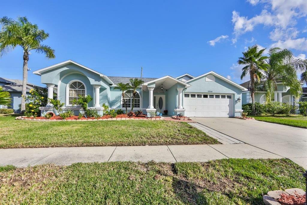 Property Photo:  1846 Canoe Drive  FL 33559 