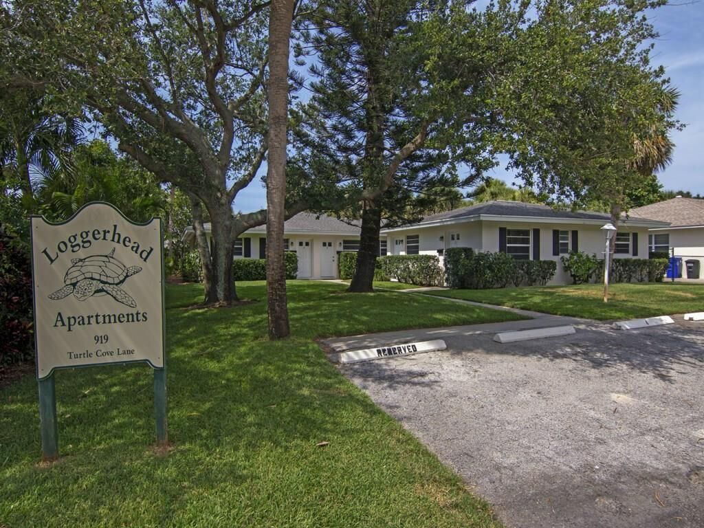 Property Photo:  919 Turtle Cove Lane #3  FL 32963 