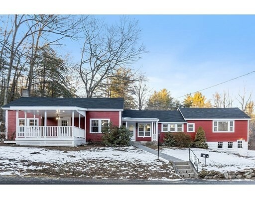 Property Photo:  560 County Rd  MA 01431 