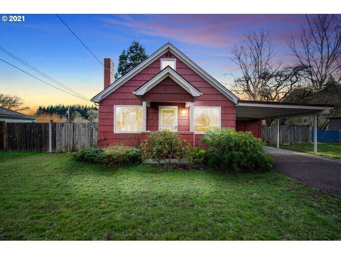 Property Photo:  3020 SW Western Blvd  OR 97333 