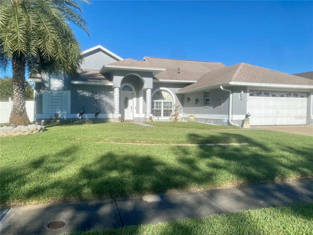 Property Photo:  2770 Woodstream Circle  FL 34743 