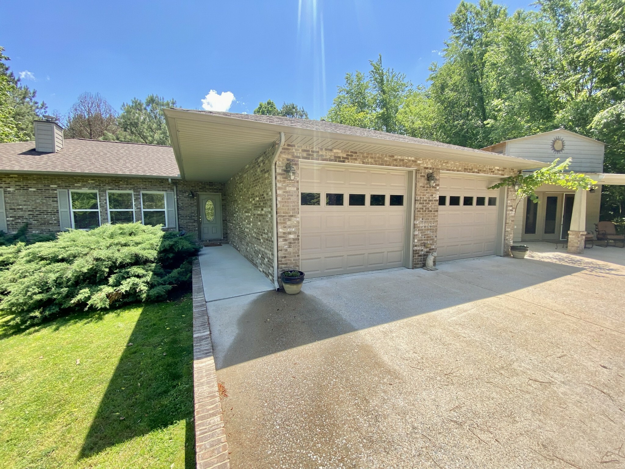 Property Photo:  122 Grandview Dr  TN 38464 