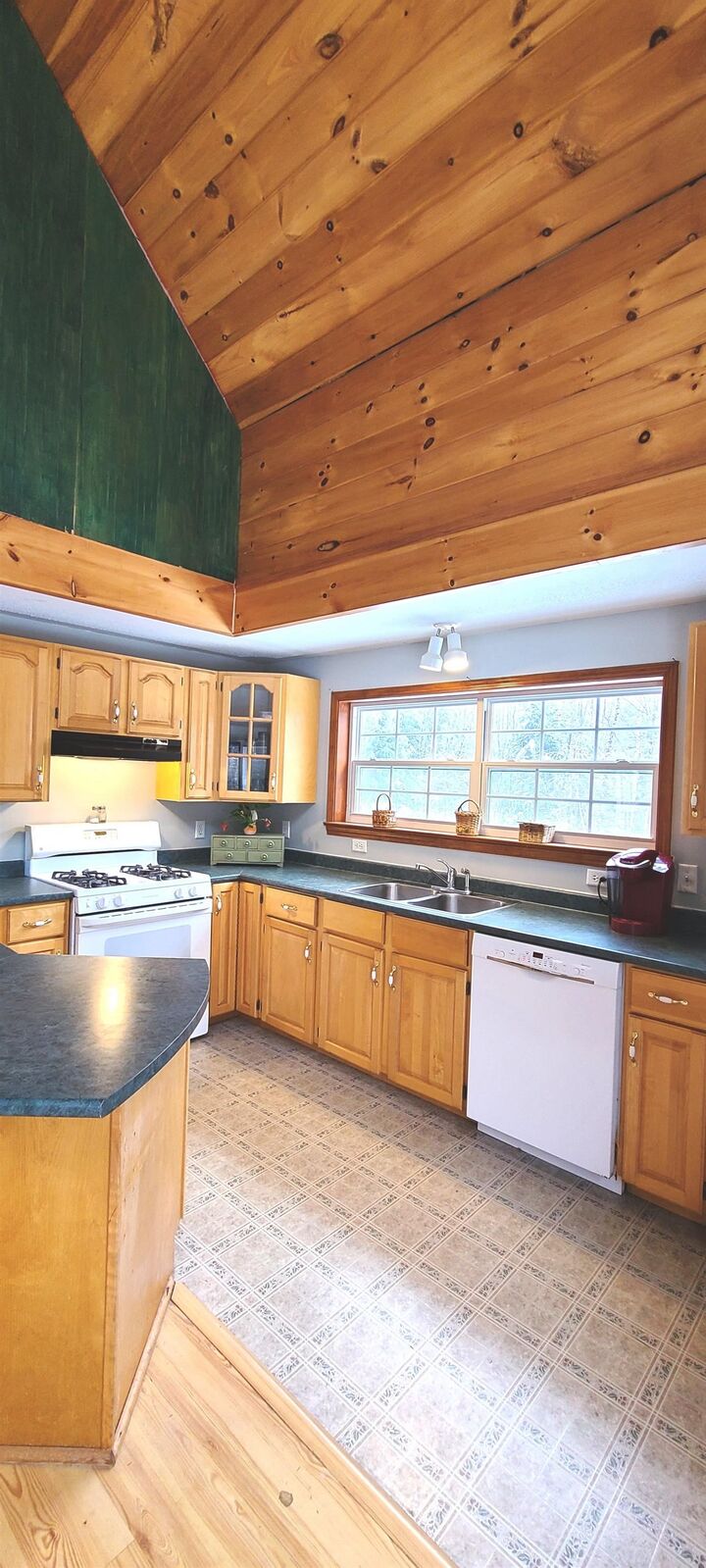 Property Photo:  9 Rainbow Drive  NH 03814 