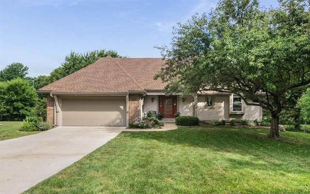 Property Photo: 1100 W 121st Street MO 64145