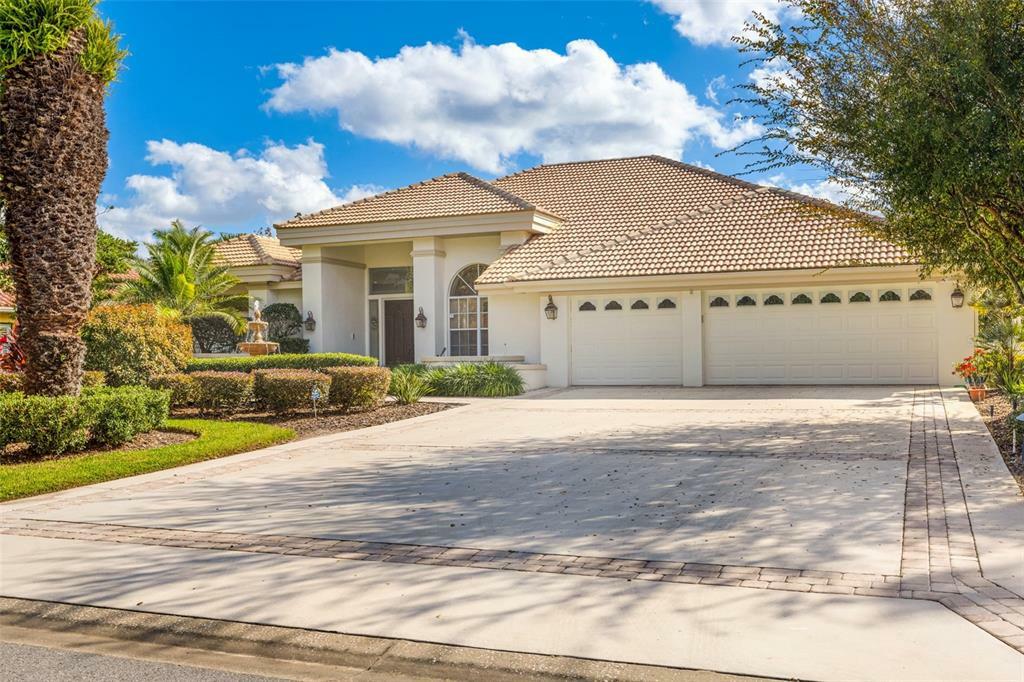 Property Photo:  30312 Laurelwood Lane  FL 33543 