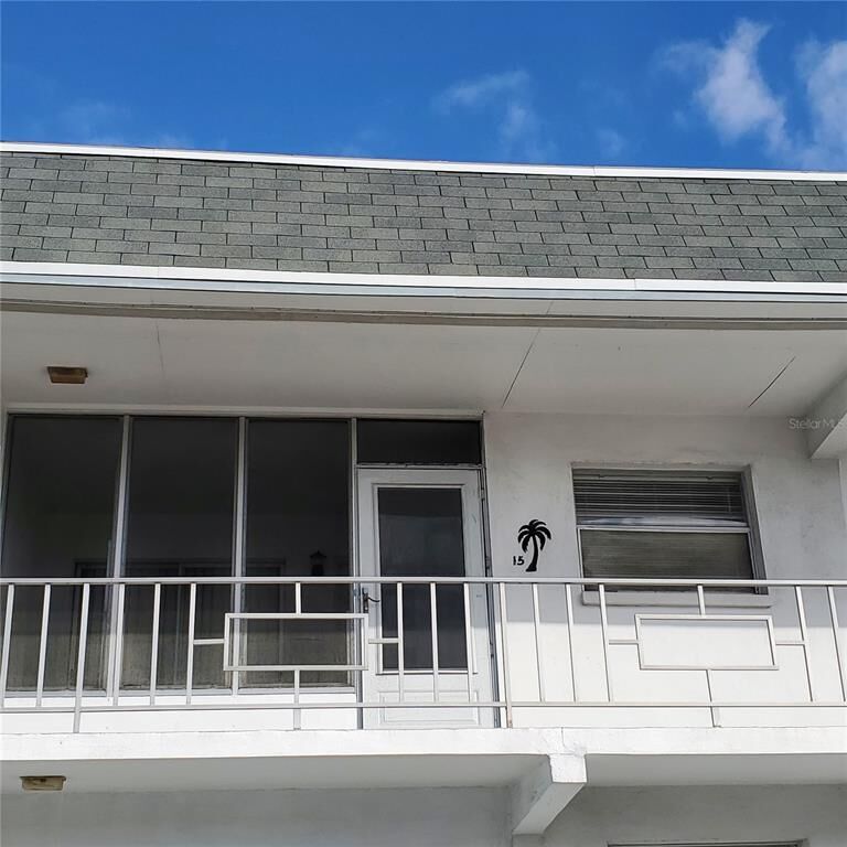 Property Photo:  