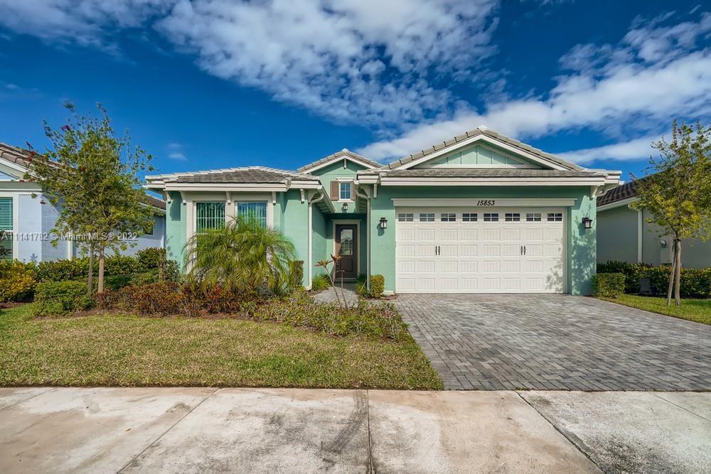 Property Photo: 15853 Hummingbird Lane FL 33470